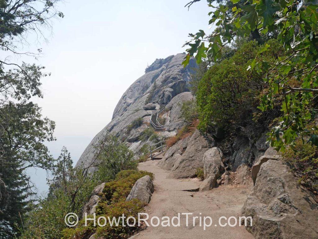 Moro Rock trail