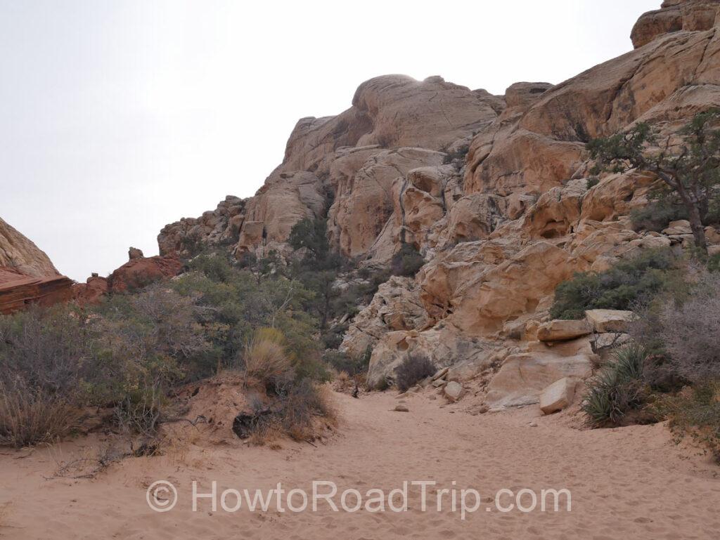 calico tanks trail sandy trail